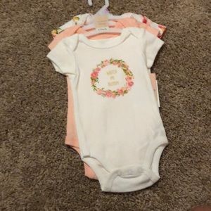 Pack of 3 onesies